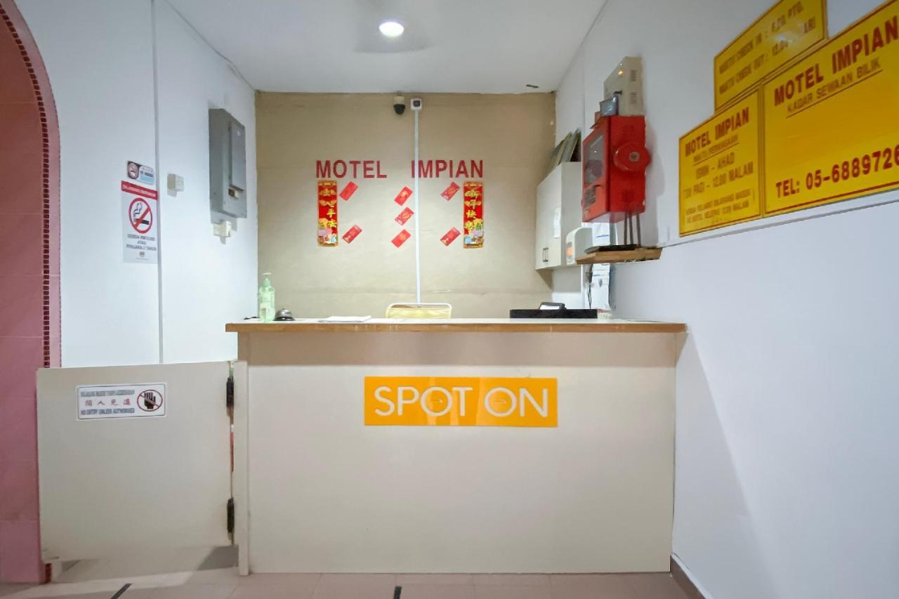 Spot On 89907 Motel Impian Seri Manjung Exteriör bild