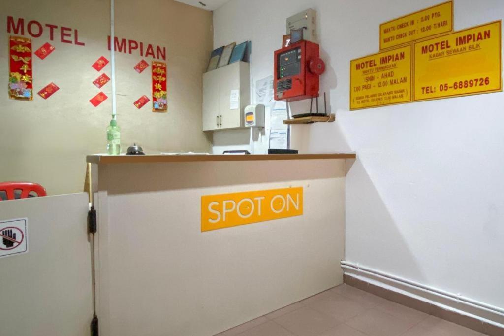 Spot On 89907 Motel Impian Seri Manjung Exteriör bild