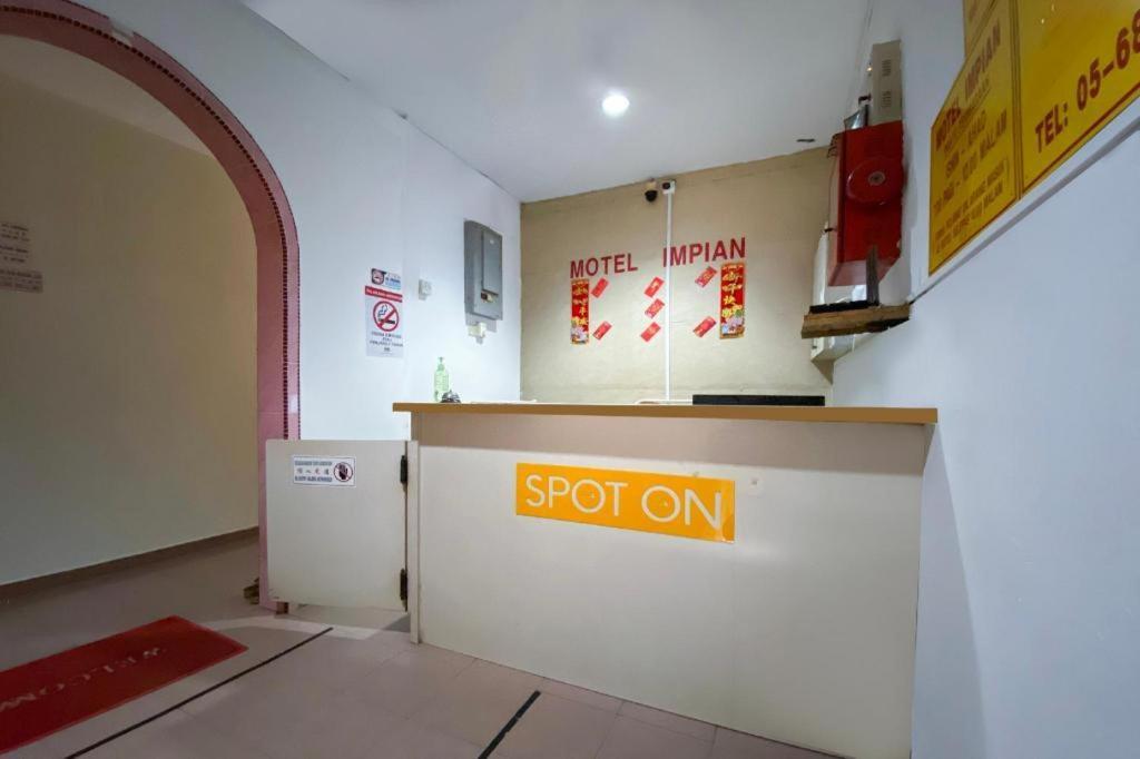 Spot On 89907 Motel Impian Seri Manjung Exteriör bild