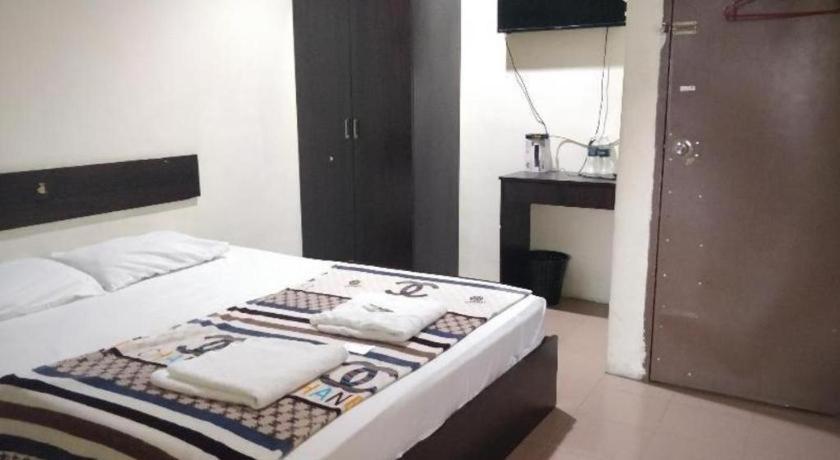 Spot On 89907 Motel Impian Seri Manjung Exteriör bild